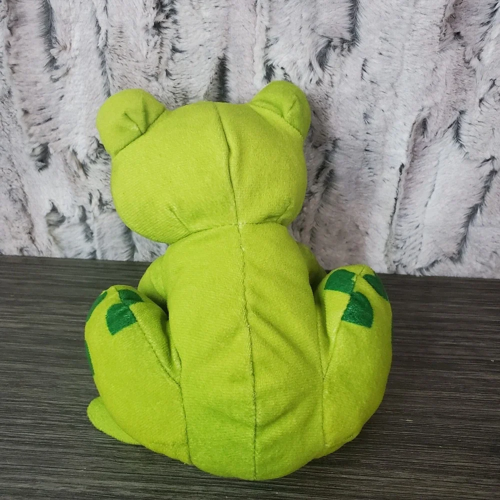 Walmart Lime Green Frog‎ Sitting 8